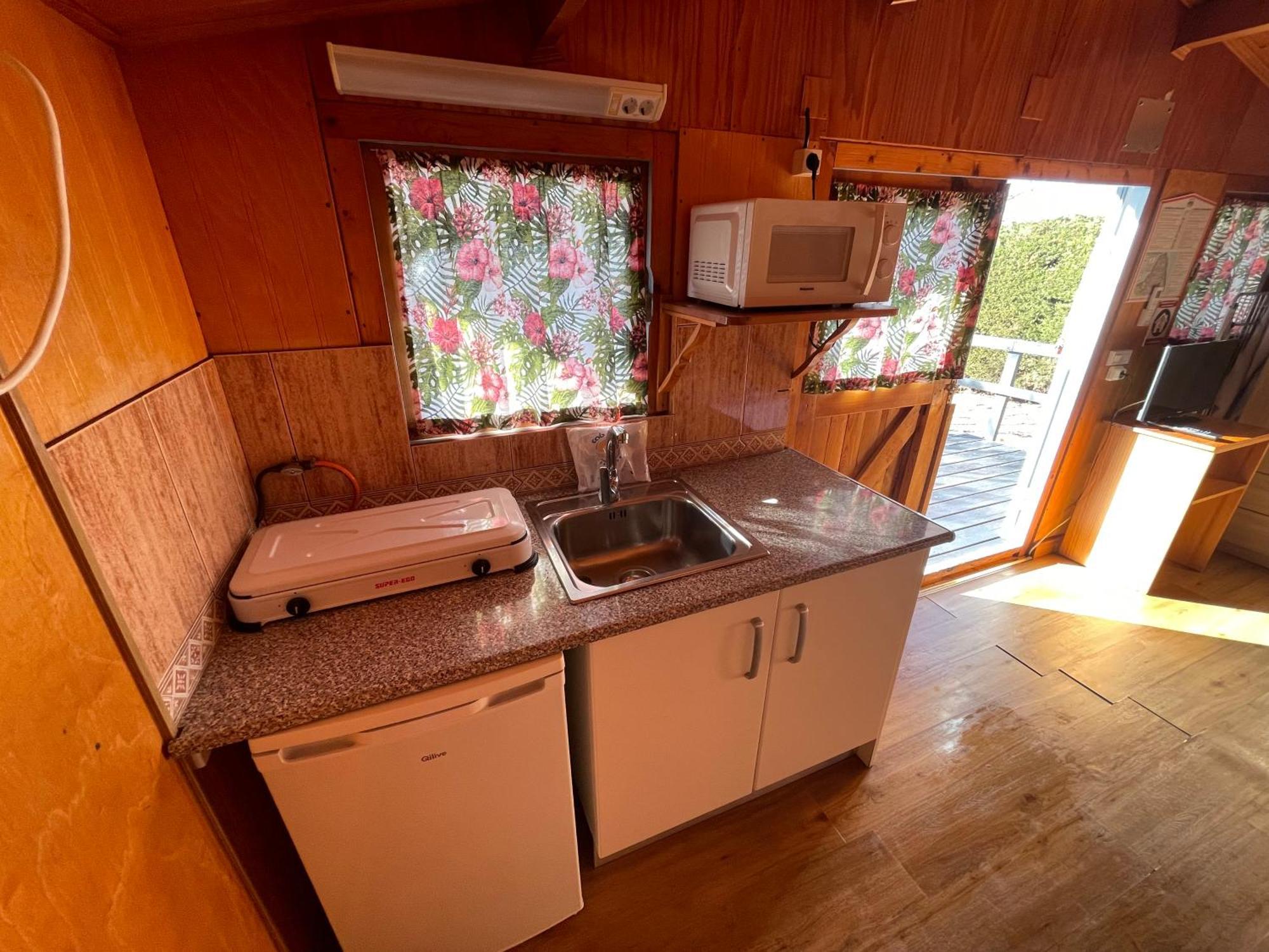 Complejo Turistico & Camping Cabopino Marbella Ngoại thất bức ảnh