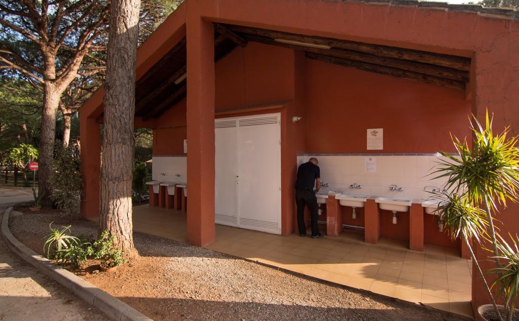 Complejo Turistico & Camping Cabopino Marbella Ngoại thất bức ảnh